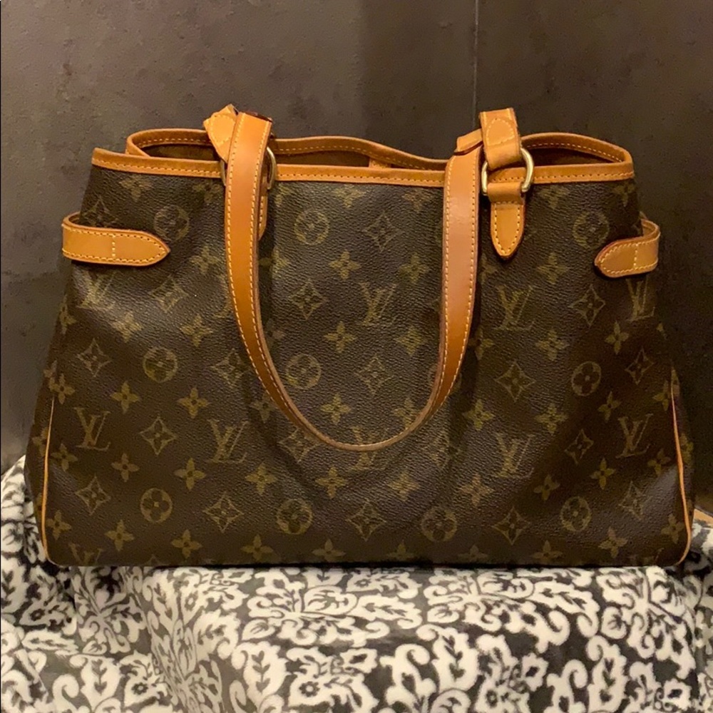 Louis Vuitton M51154 Monogram bag.